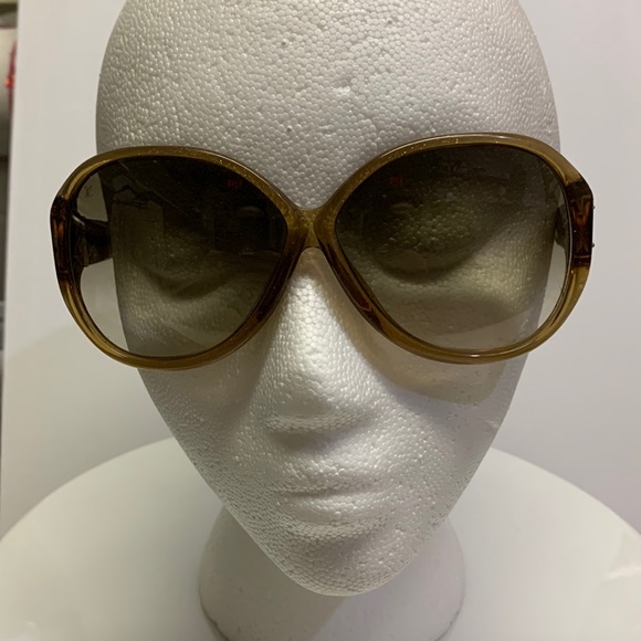 Louis Vuitton Accessories - Louis Vuitton authentic soupçon honey glitter sunglasses